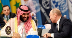 السعودية تحاول إخراج النفط الروسي من السوق.